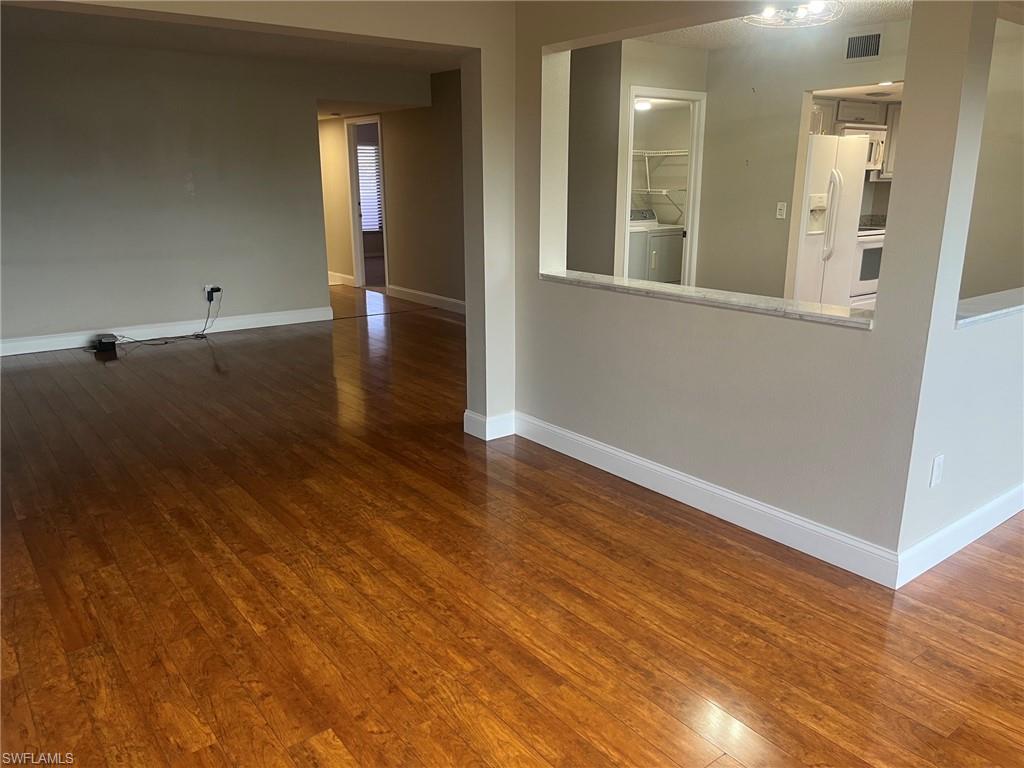 7430 Lake Breeze Dr 505 Property Photo 15