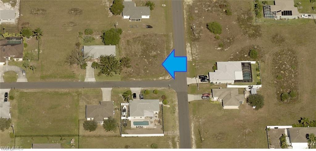205 NW 4th TER Property Photo 1