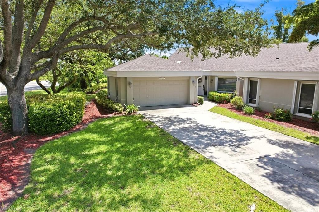21681 Sungate Ct Property Photo 2