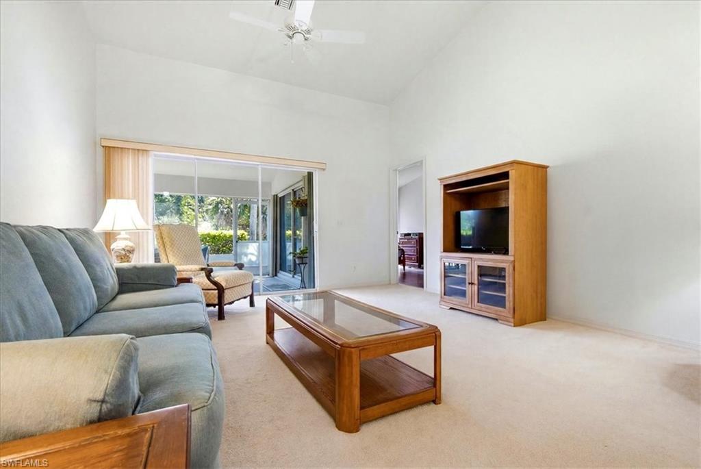 21681 Sungate Ct Property Photo 11