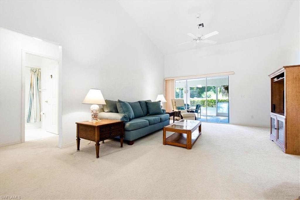 21681 Sungate Ct Property Photo 12