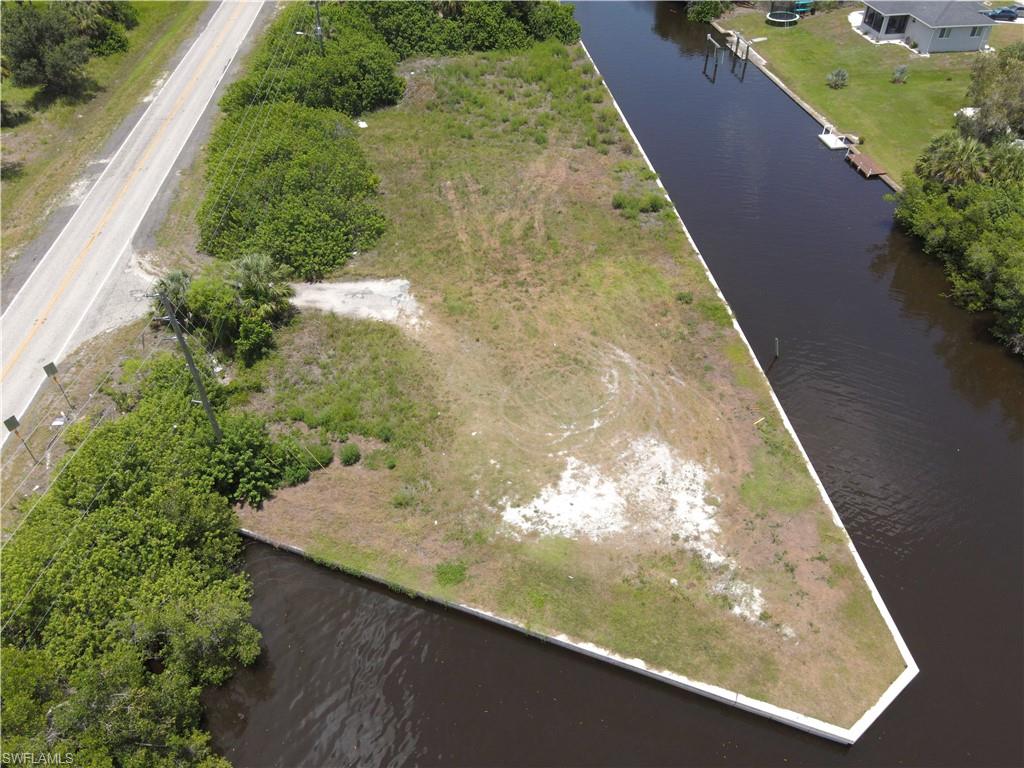 25301 Harborview Rd Property Photo 6