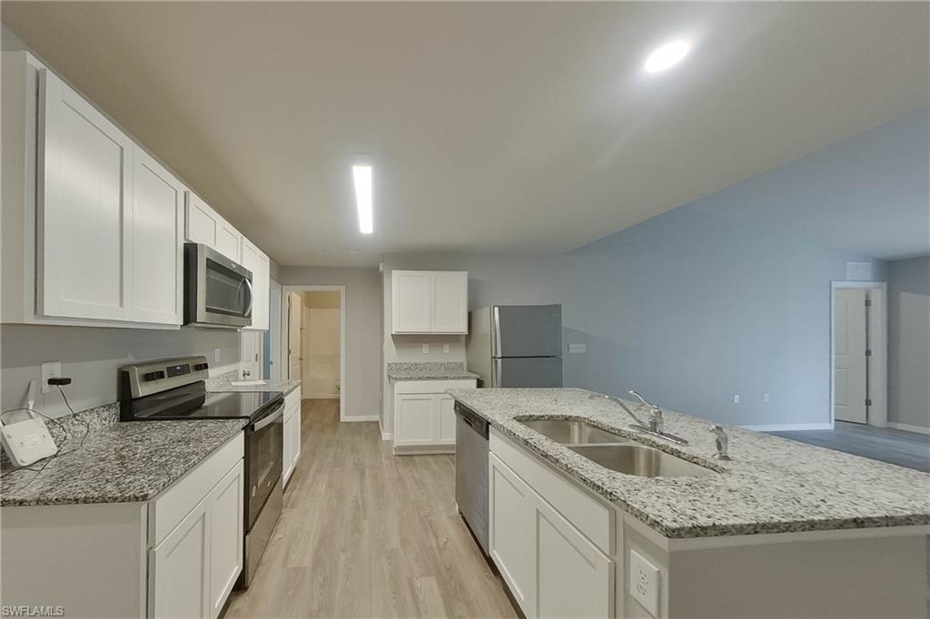 9135 Aegean Cir Property Photo 3