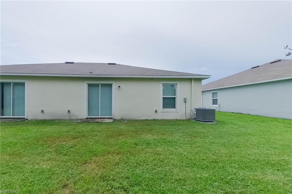 9135 Aegean Cir Property Photo 17