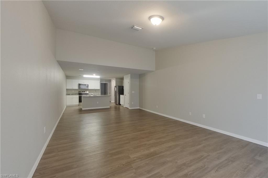 18310 Gibraltar Ln Property Photo 12