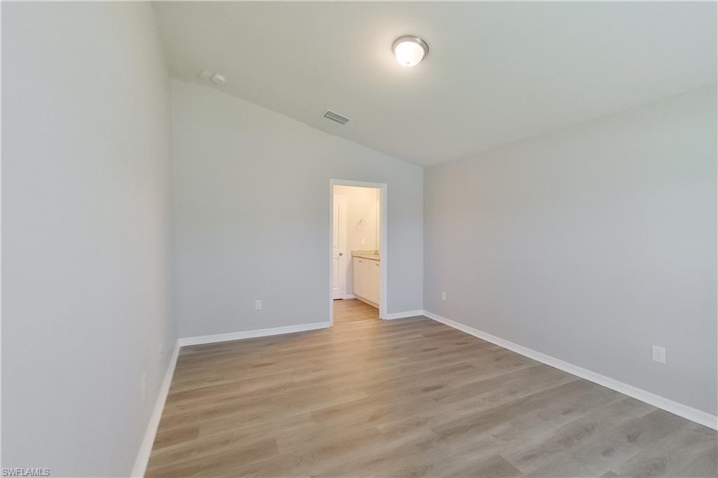 18310 Gibraltar Ln Property Photo 13