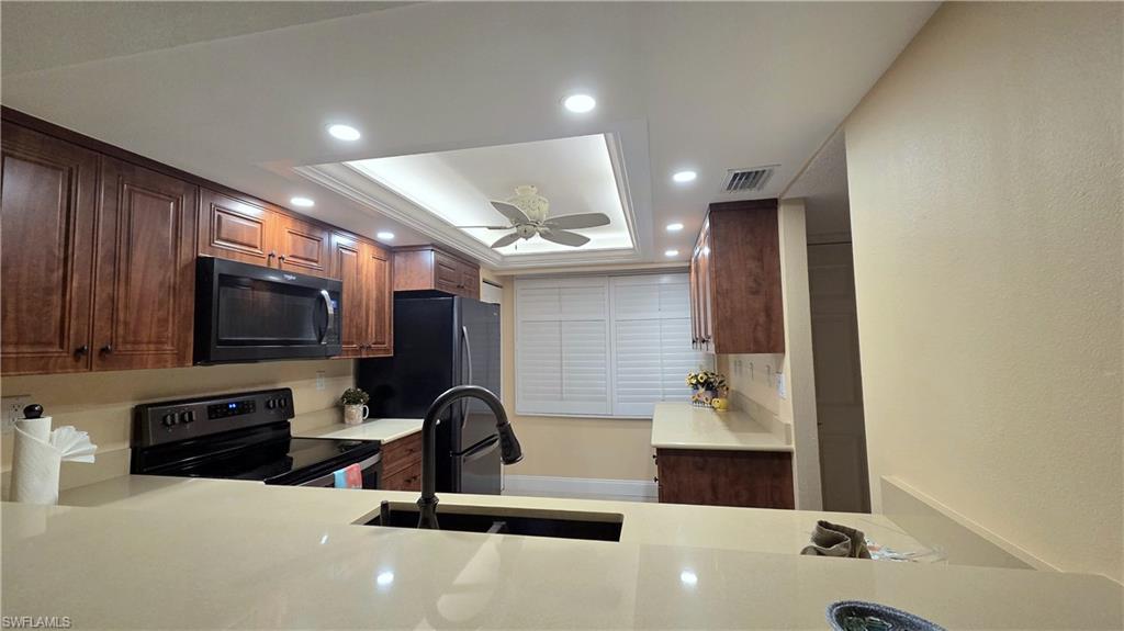 4253 Bay Beach Ln C6 Property Photo 10