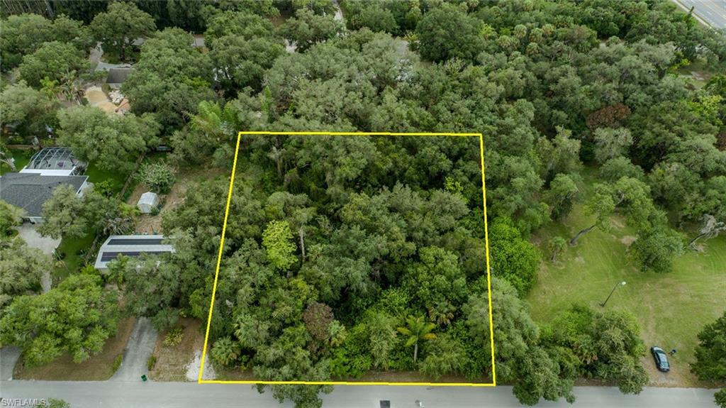 543 E Hickpochee Ave Property Photo 3