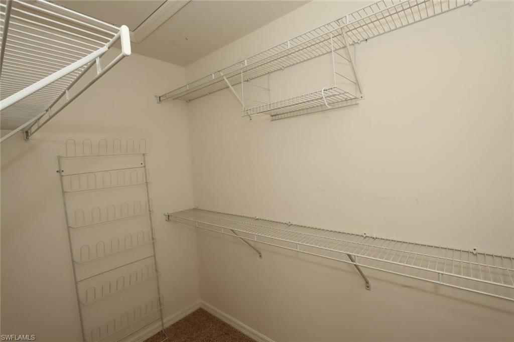 1172 Oxford Ln 27 Property Photo 14