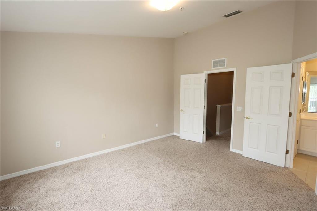 1172 Oxford Ln 27 Property Photo 15
