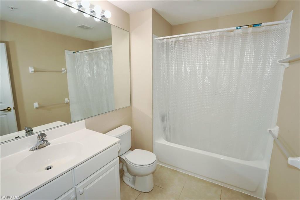 1172 Oxford Ln 27 Property Photo 19
