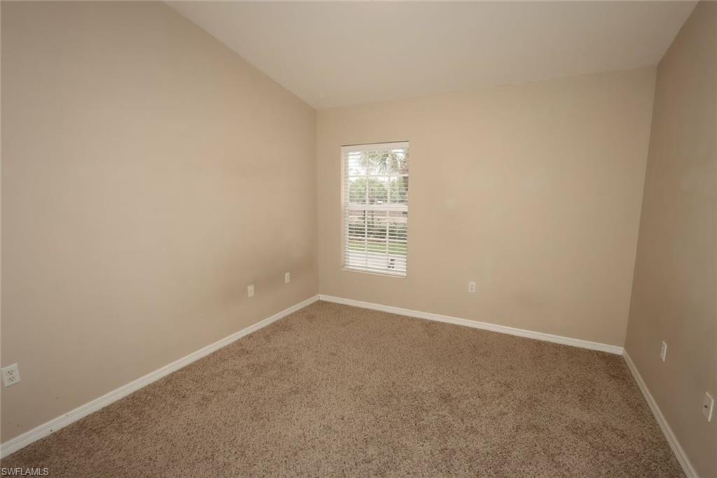 1172 Oxford Ln 27 Property Photo 20
