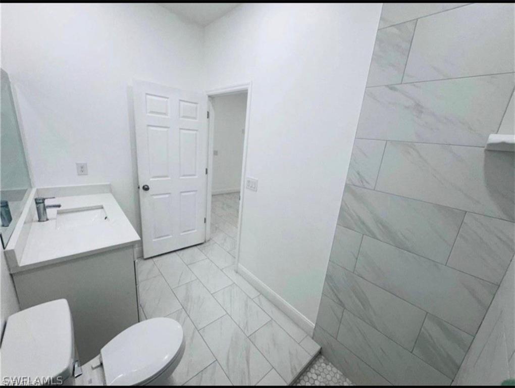 5022-5024 Centennial Blvd Property Photo 8