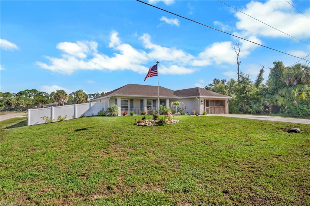 4597 Kenvil Dr Property Photo 3