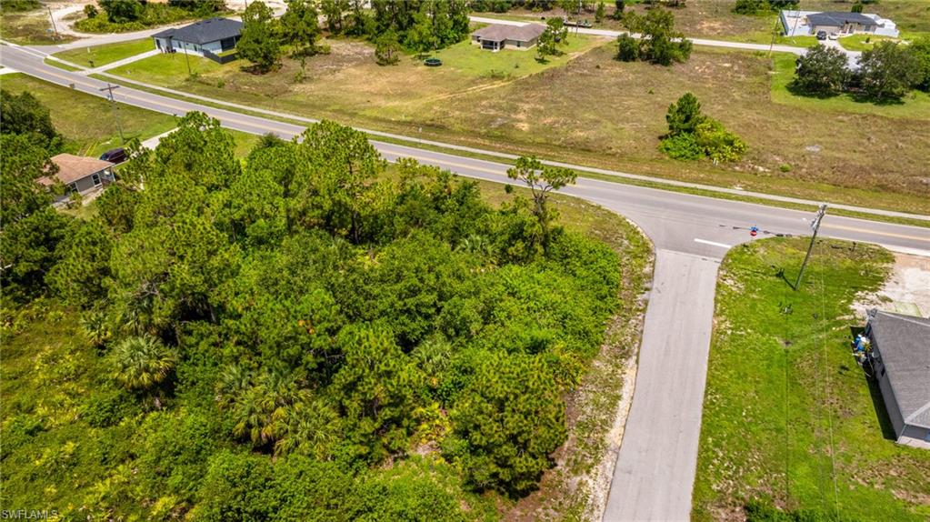 560/562 Alabama Rd S Property Photo 10