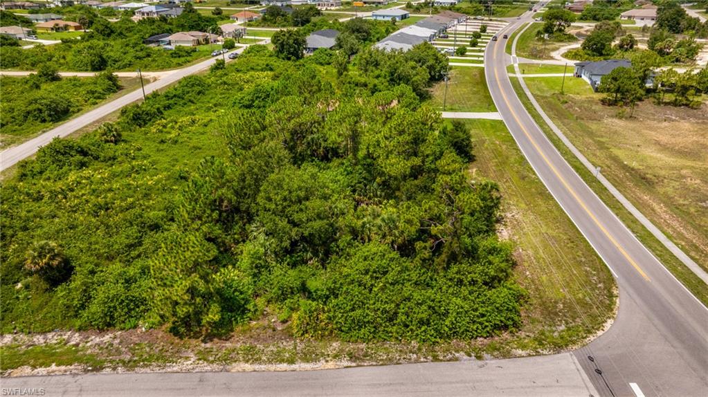 560/562 Alabama Rd S Property Photo 11