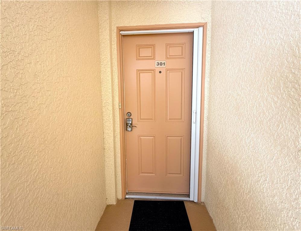 4013 Palm Tree Blvd 301 Property Photo 3
