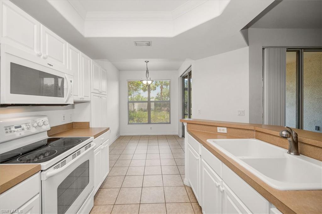 11640 Marino Ct 403 Property Photo 5