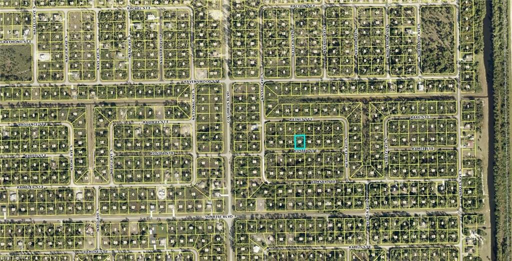 1215 Rosita St E Property Photo 2