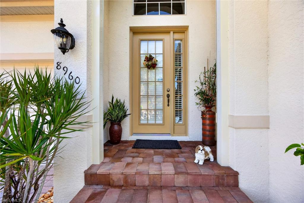 8960 Crown Bridge Way Property Photo 10