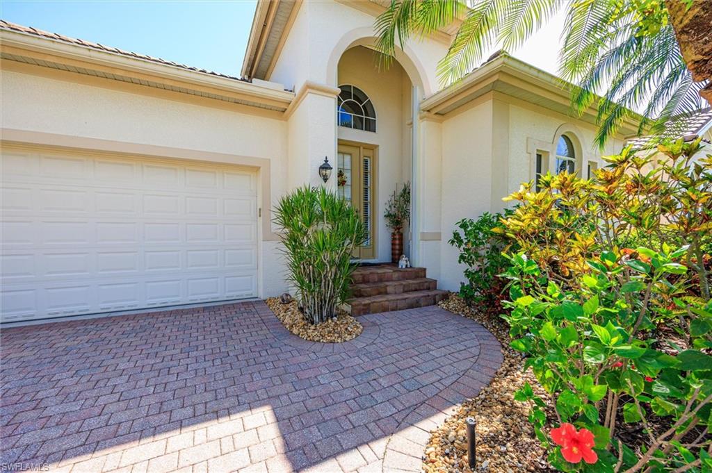 8960 Crown Bridge Way Property Photo 11