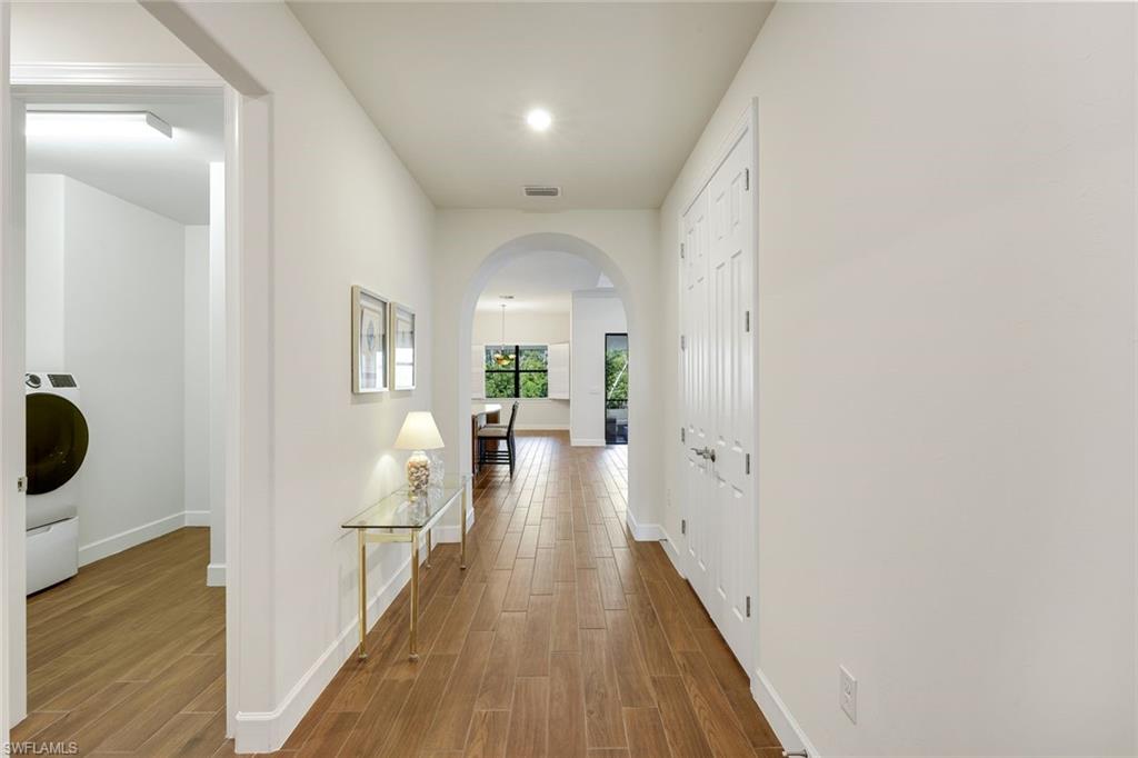 12208 Sussex St Property Photo 5