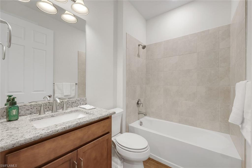 12208 Sussex St Property Photo 14
