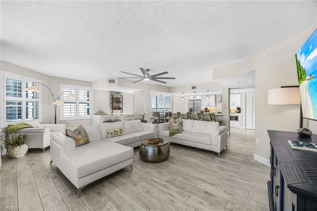 6620 Estero Blvd 1006 Property Photo 2