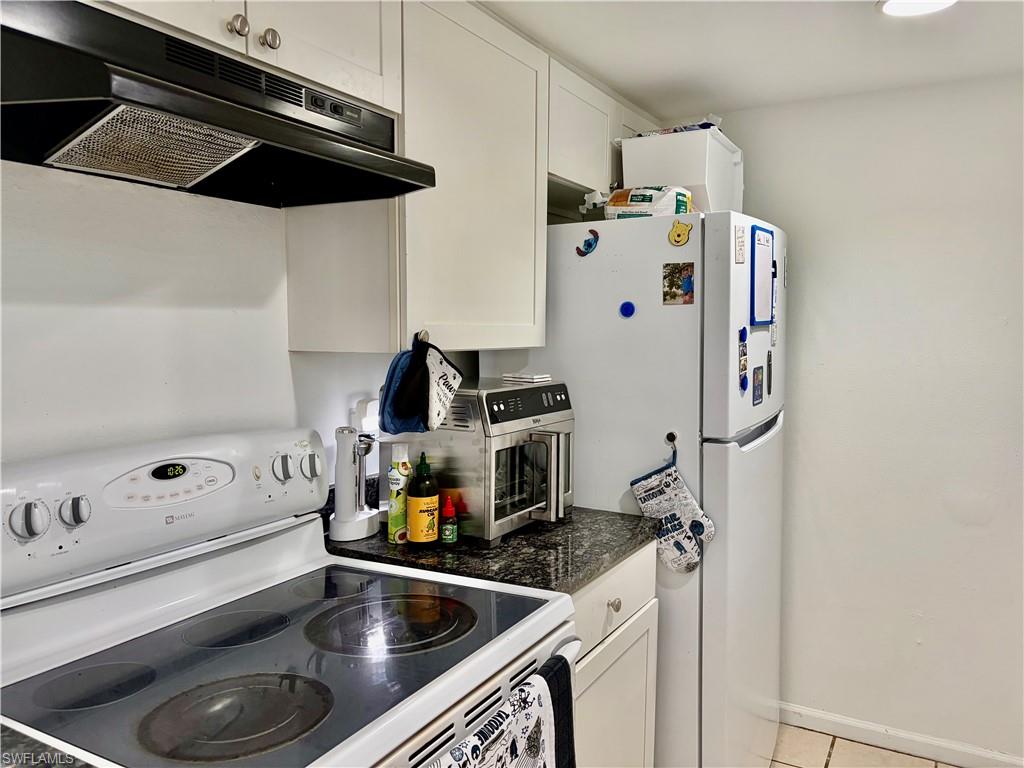 13160 Kings Point Dr 2 Property Photo 6