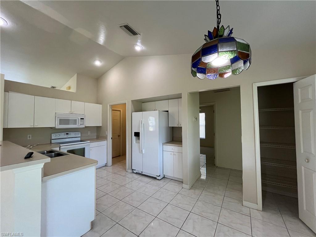 1721 Sw 16th Ter Property Photo 7
