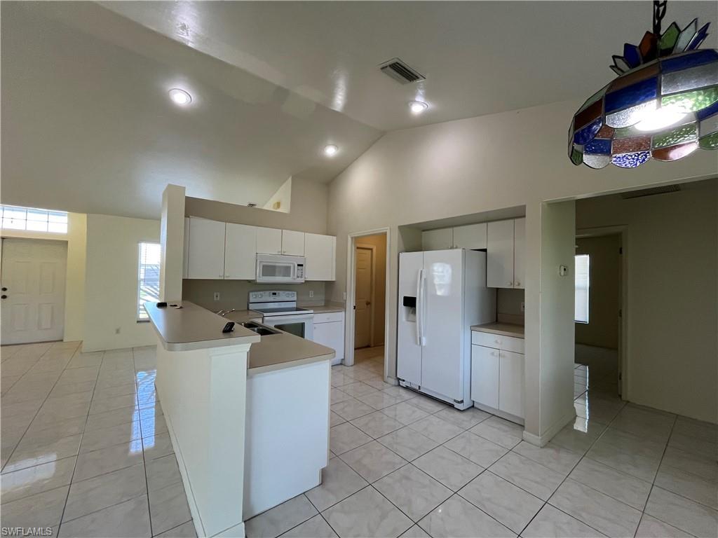 1721 Sw 16th Ter Property Photo 8