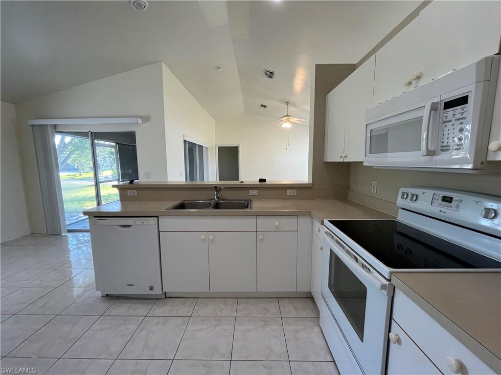 1721 Sw 16th Ter Property Photo 9
