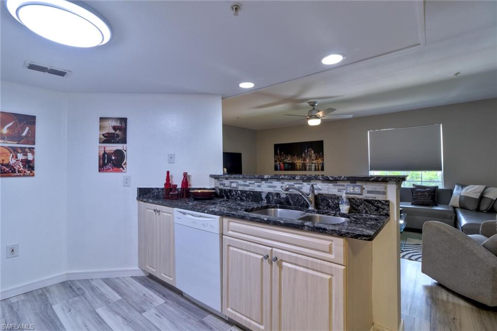1775 Four Mile Cove Pkwy 1223 Property Photo 10