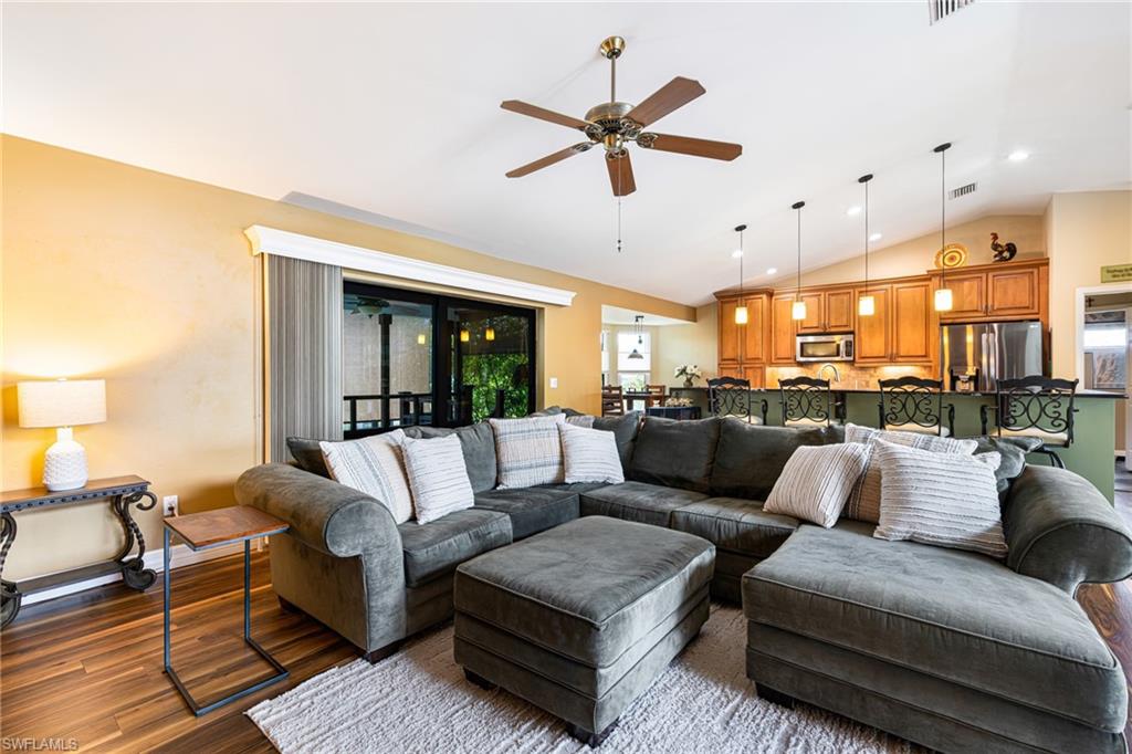6037 Birnam Wood Ln Property Photo 8
