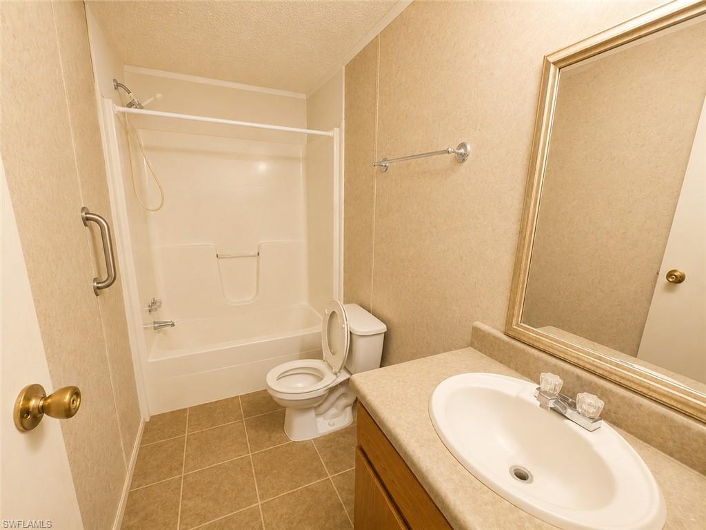 2501 Gail Helen Ct Property Photo 14