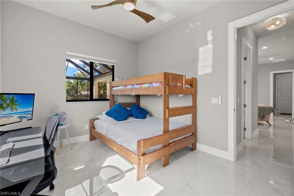 5240 Tower Dr Property Photo 32