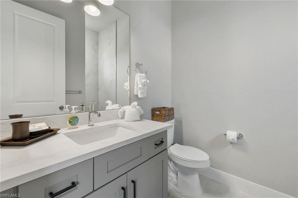 5240 Tower Dr Property Photo 40