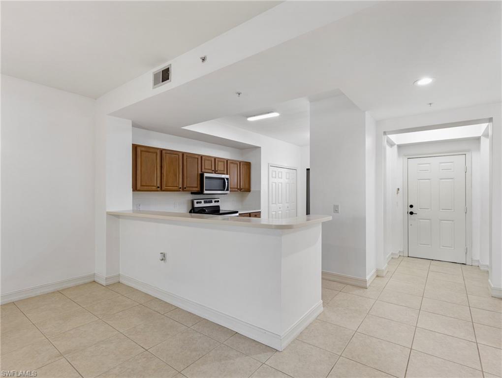 20930 Island Sound Cir 204 Property Photo 12