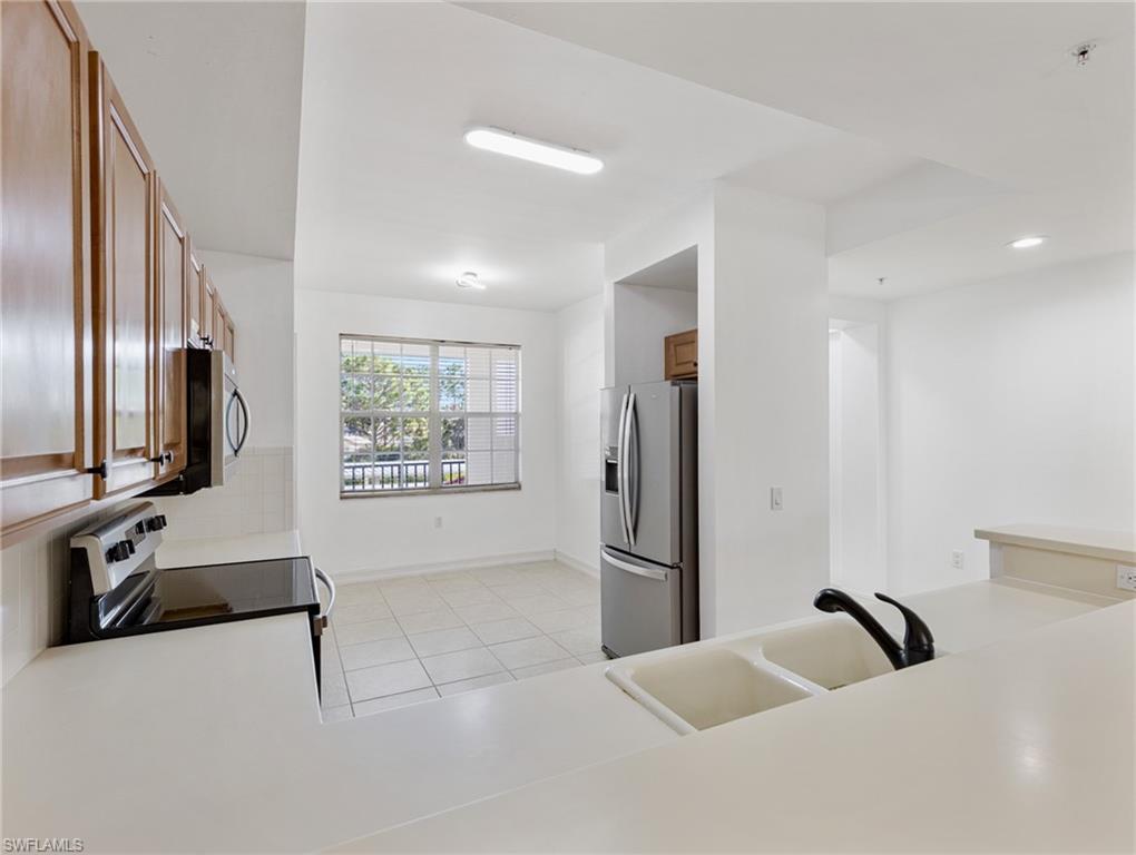20930 Island Sound Cir 204 Property Photo 14
