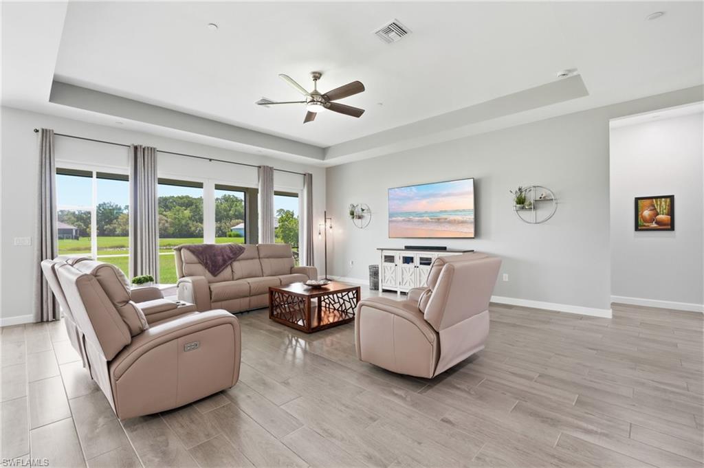17040 Serengeti Cir Property Photo 7