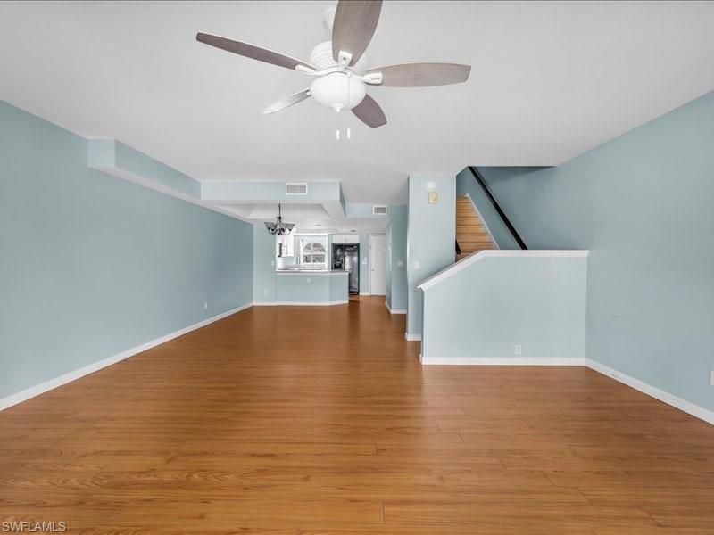 28 Cosmopolitan Dr 15 Property Photo 24