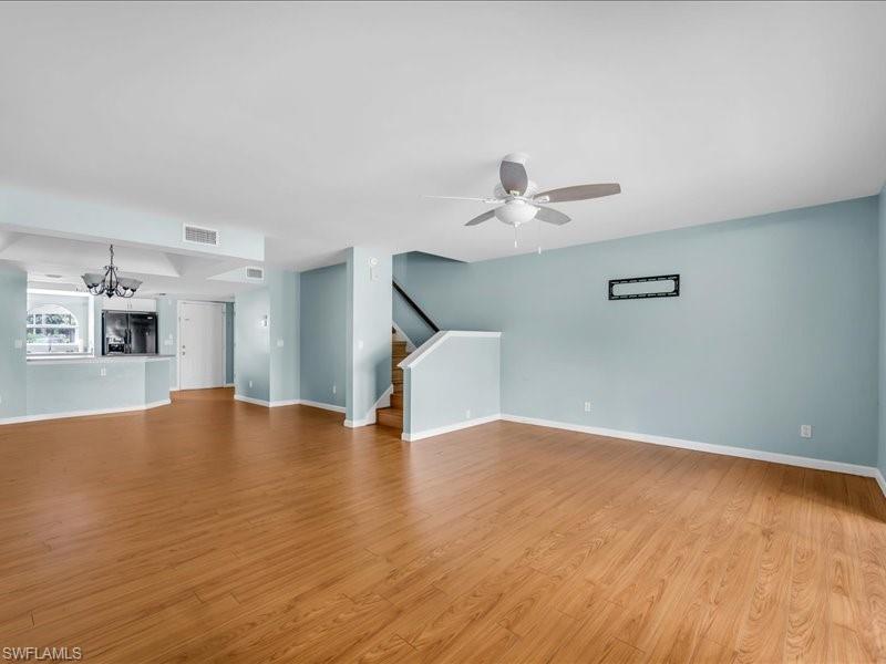 28 Cosmopolitan Dr 15 Property Photo 25