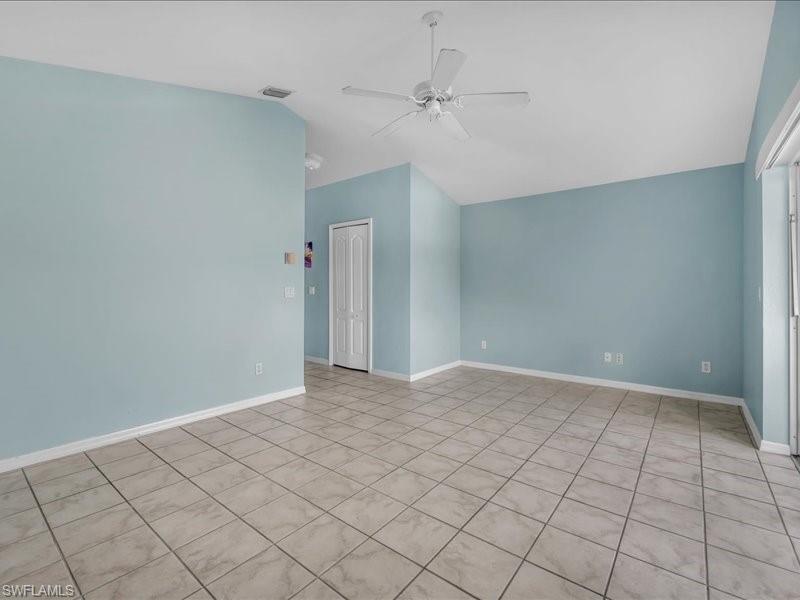 28 Cosmopolitan Dr 15 Property Photo 43