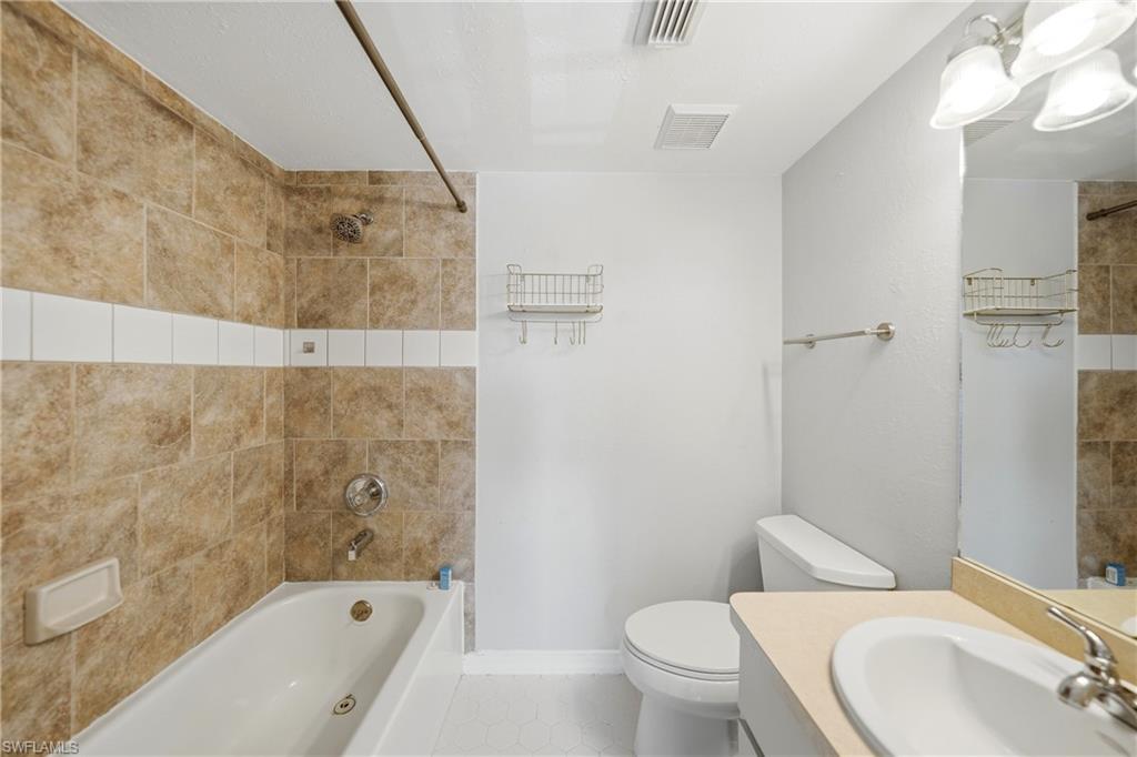 22523 Westchester Blvd 203e Property Photo 25