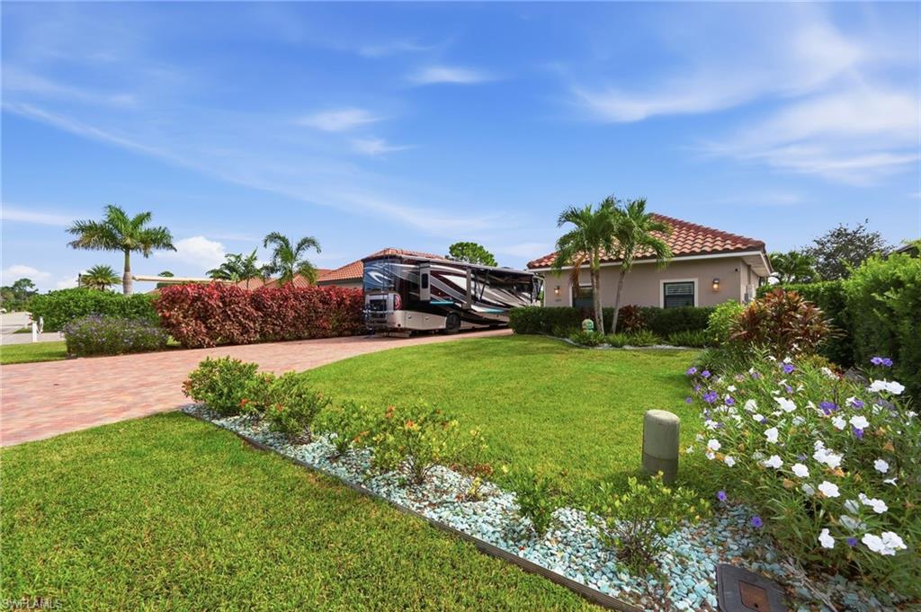 13317 Golden Palms Cir Property Photo 25