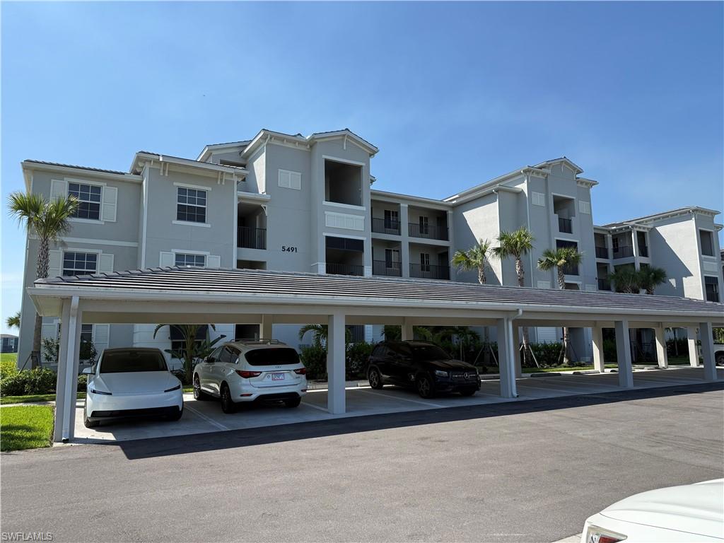 5491 Double Eagle Cir 3732 Property Photo 1