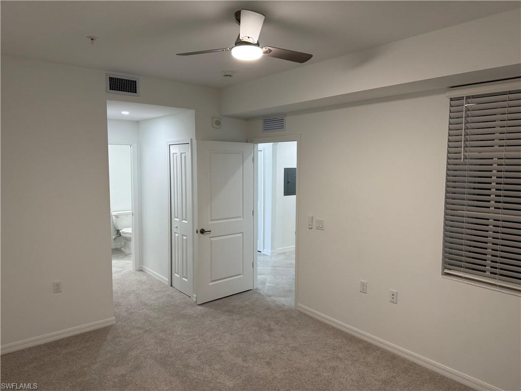 5491 Double Eagle Cir 3732 Property Photo 3
