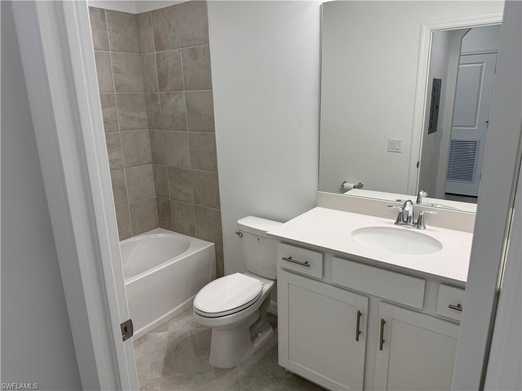 5491 Double Eagle Cir 3732 Property Photo 15