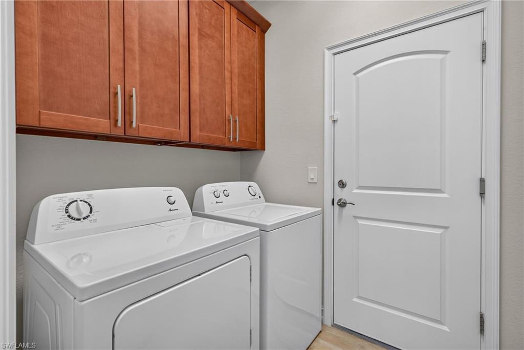 2115 Sw 30th Ter Property Photo 23