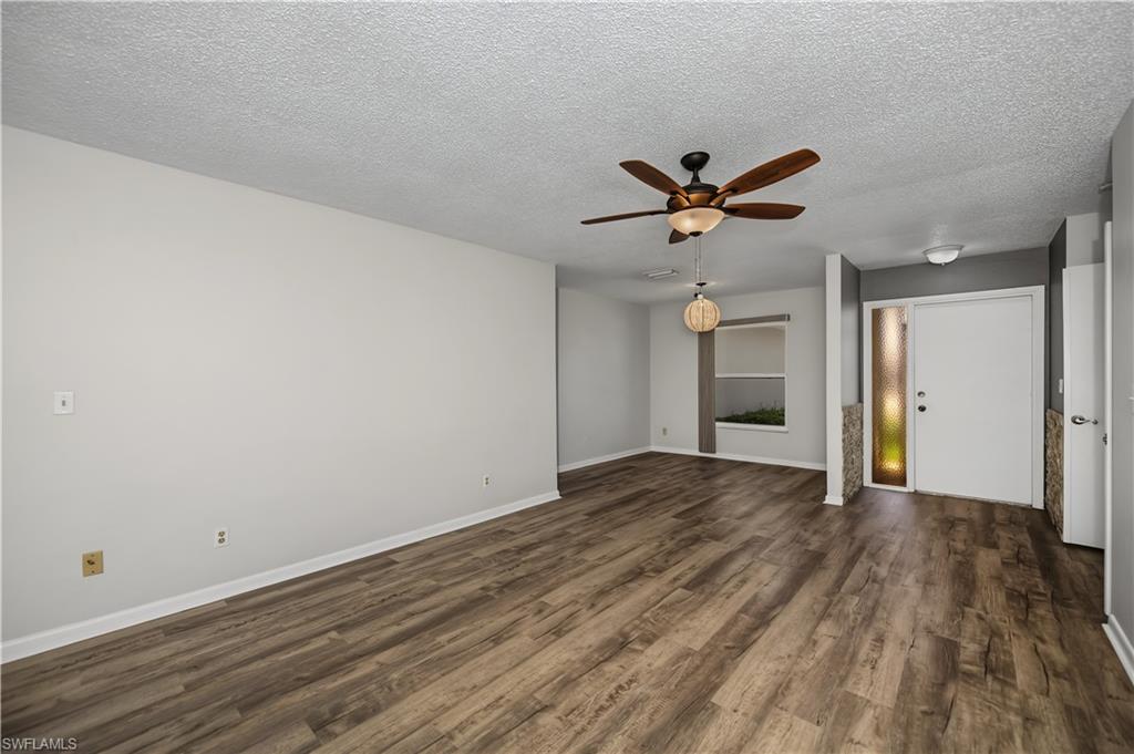 9782 Deerfoot Dr Property Photo 15